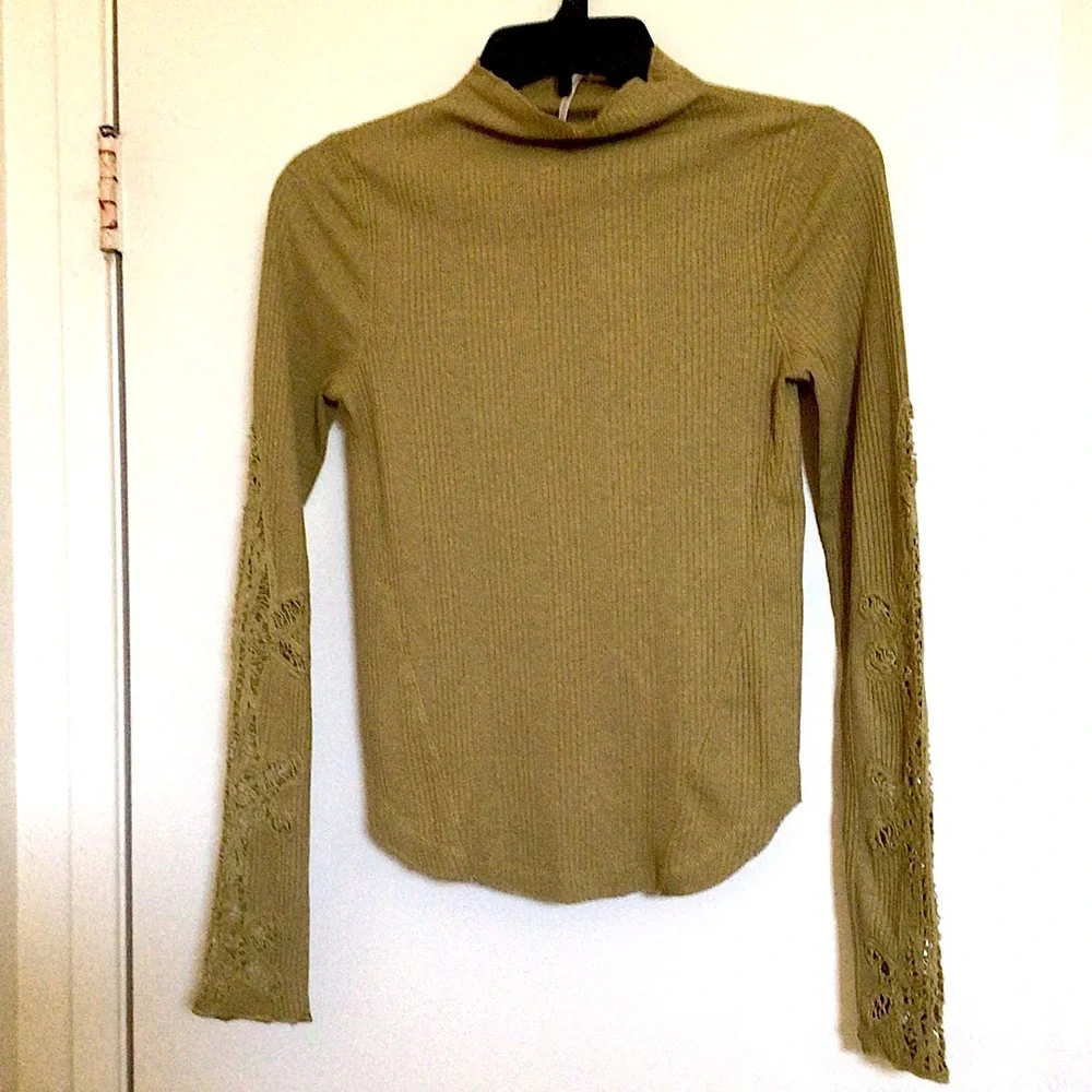 Free People Ready To Go Cuff Top